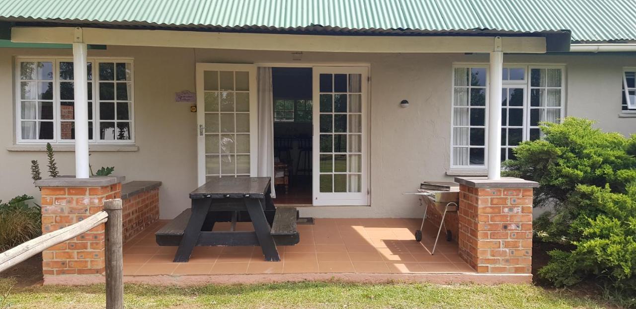Pennygum Country Cottages Underberg Exterior photo