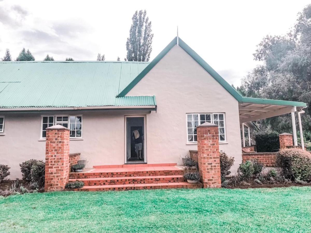 Pennygum Country Cottages Underberg Exterior photo